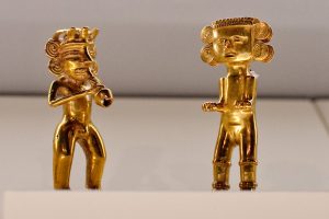 Goldfigurines